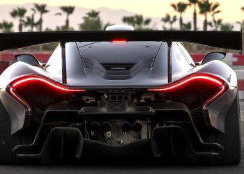 Η σπάνια McLaren P1 GT της Lanzante σε δημοπρασία