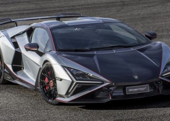 Lamborghini Revuelto SV: 1.050 ίπποι σε μόλις 1.963 αυτοκίνητα